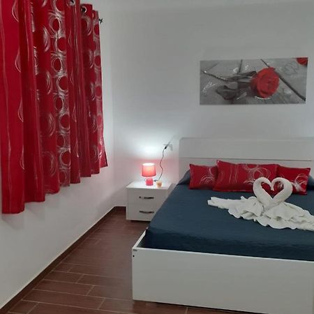 Sos Appentos 3 - Indipendente 4/6 Posti Letto Apartment Siniscola Exterior photo