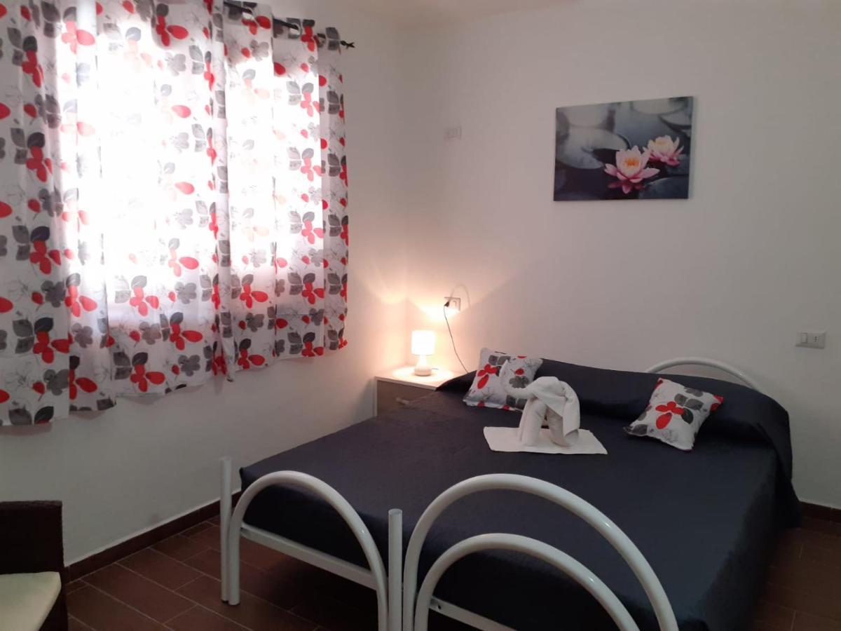 Sos Appentos 3 - Indipendente 4/6 Posti Letto Apartment Siniscola Exterior photo